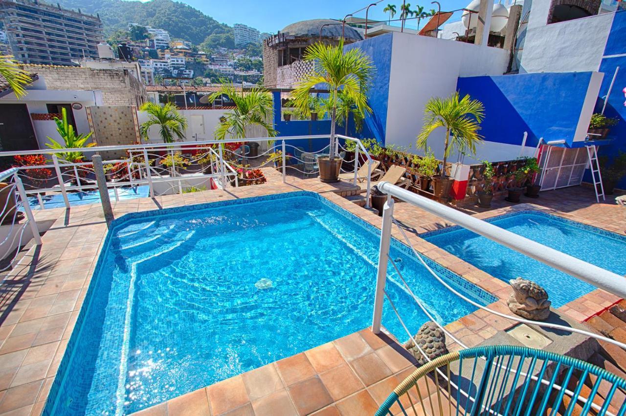 La Iguana Vallarta Lgbt Adults Only - Romantic Zone - Party Clubbing Street プエルトバラータ エクステリア 写真