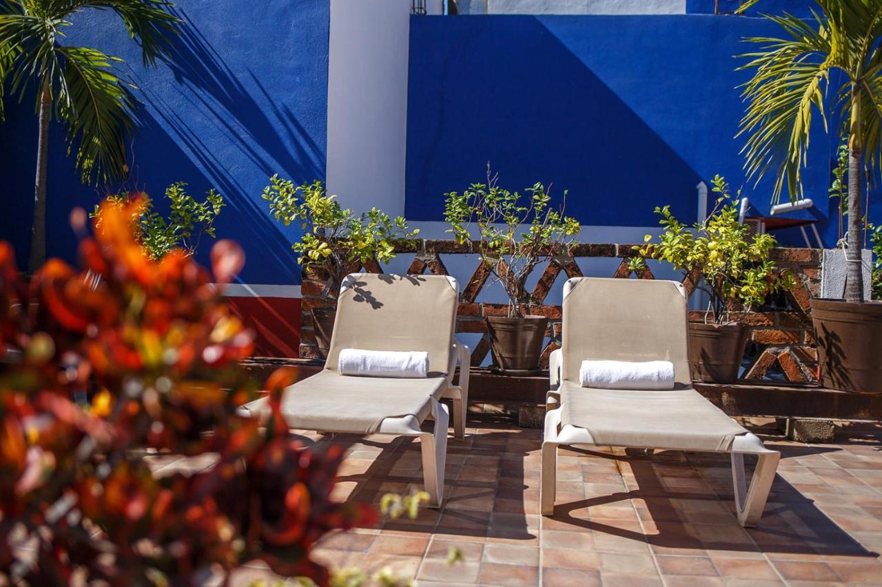 La Iguana Vallarta Lgbt Adults Only - Romantic Zone - Party Clubbing Street プエルトバラータ エクステリア 写真