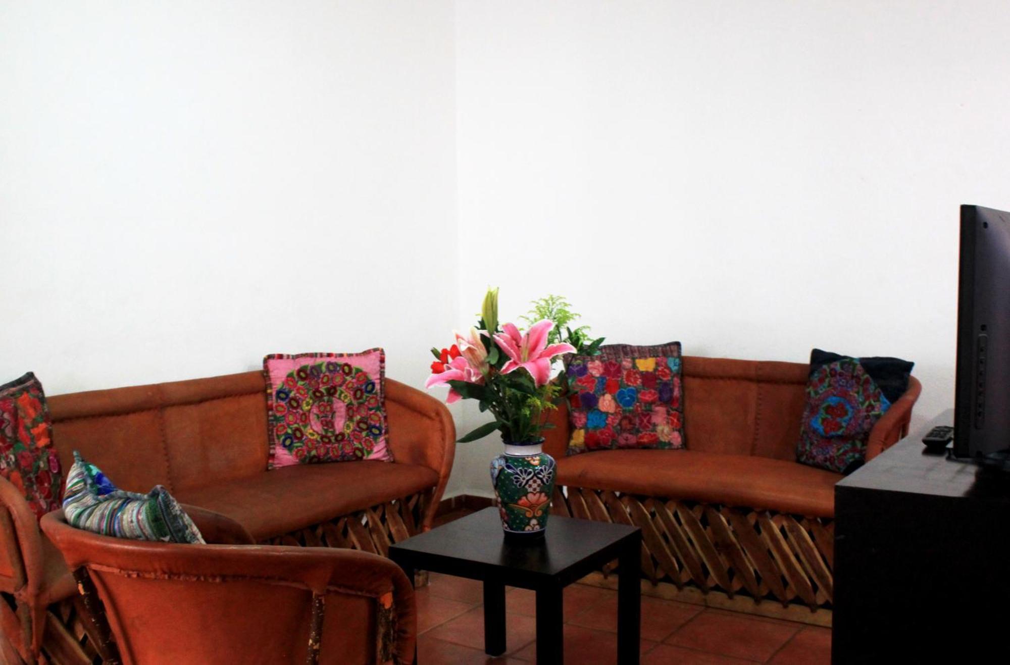 La Iguana Vallarta Lgbt Adults Only - Romantic Zone - Party Clubbing Street プエルトバラータ 部屋 写真